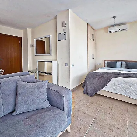 Daire Thalassa View *