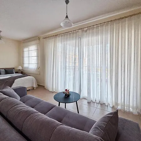 Thalassa View Apartment *